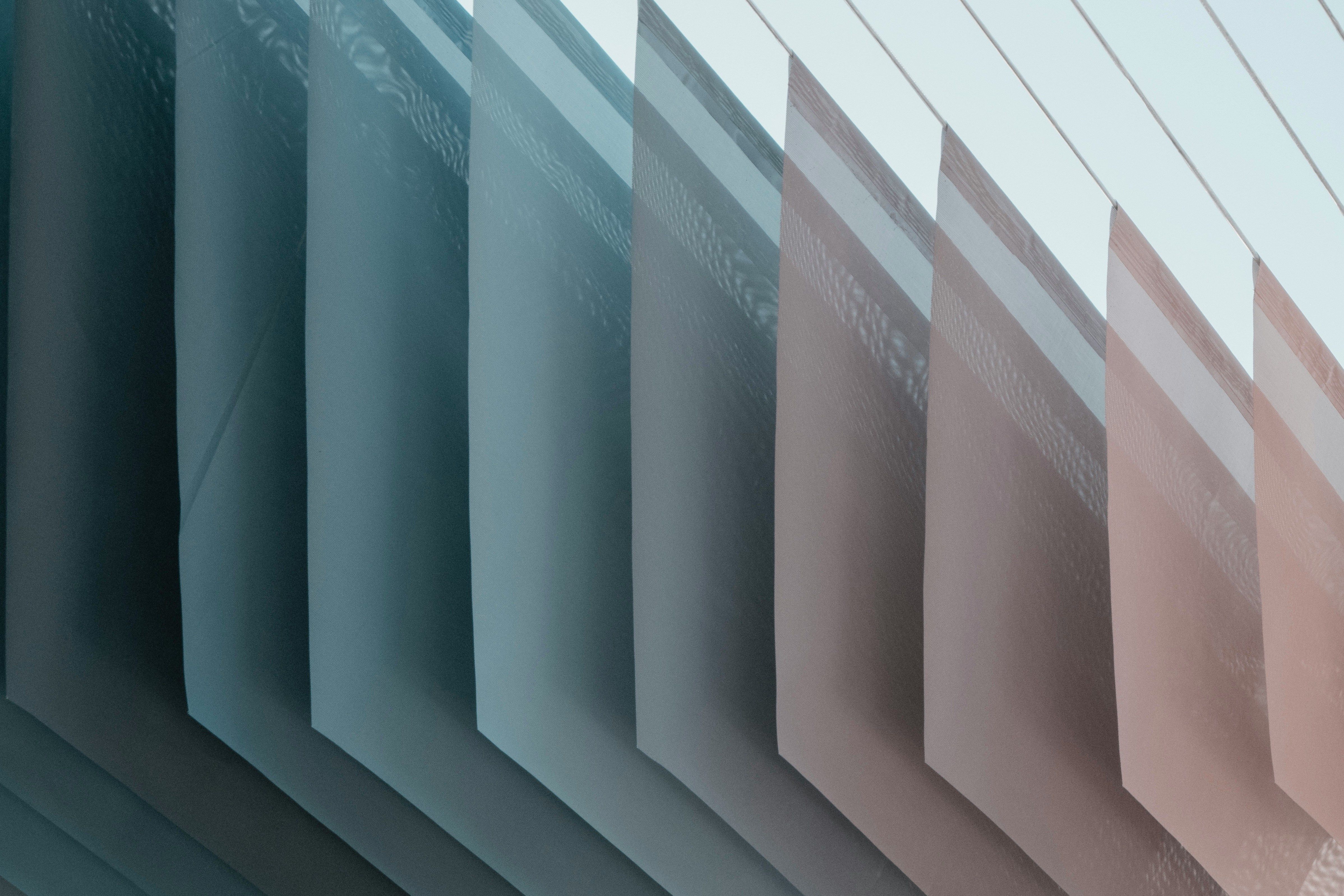 The Smart Enterprise AI Stack: Why Teams of AI Agents Beat Solo Models Consistently